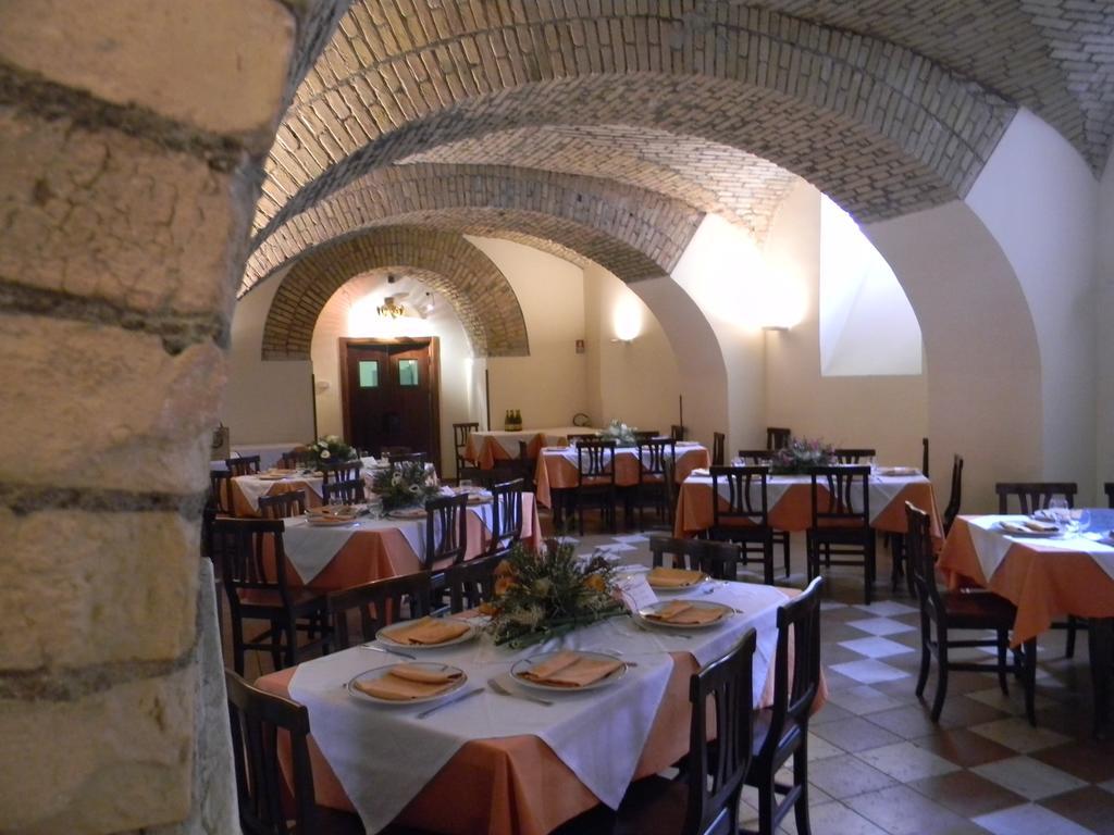 Hotel Domus Carmelitana Rom Exterior foto