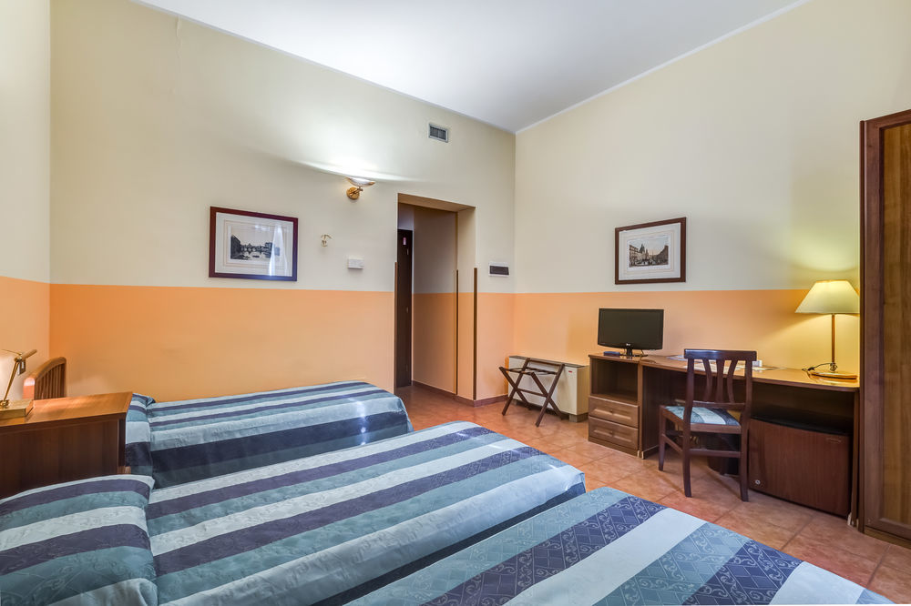 Hotel Domus Carmelitana Rom Exterior foto